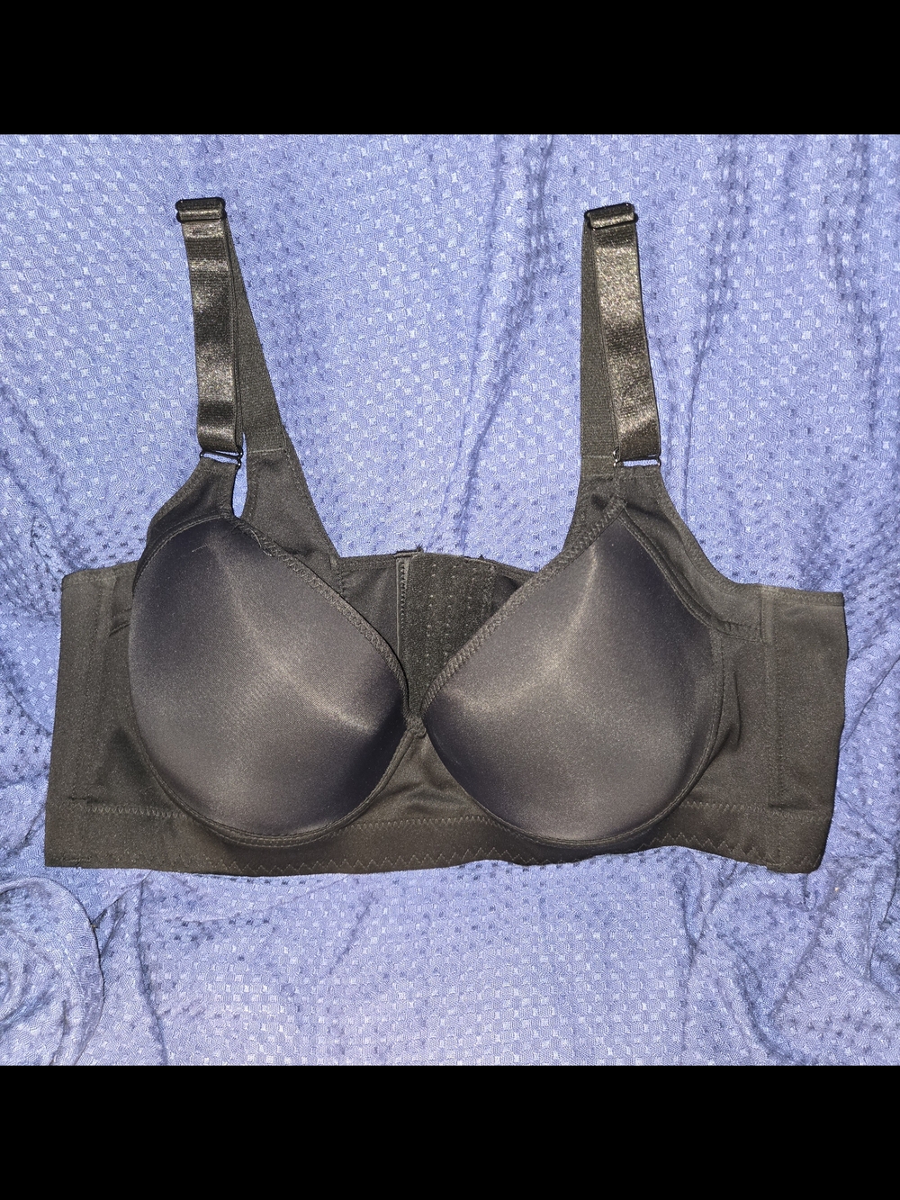 Smooth Moulded Black Support Bra with Wide Back Smoothing Band